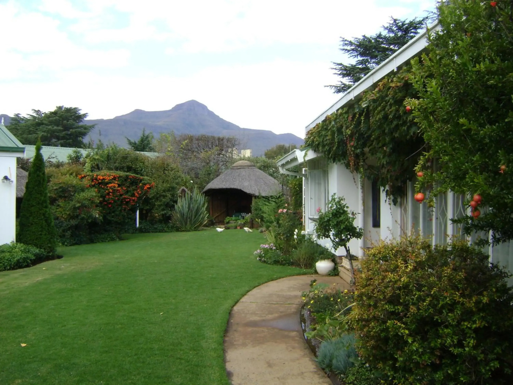 Rosewood Corner, Clarens - Général