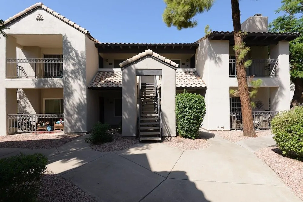 Villa Allison 2 Bedroom Condo by RedAwning