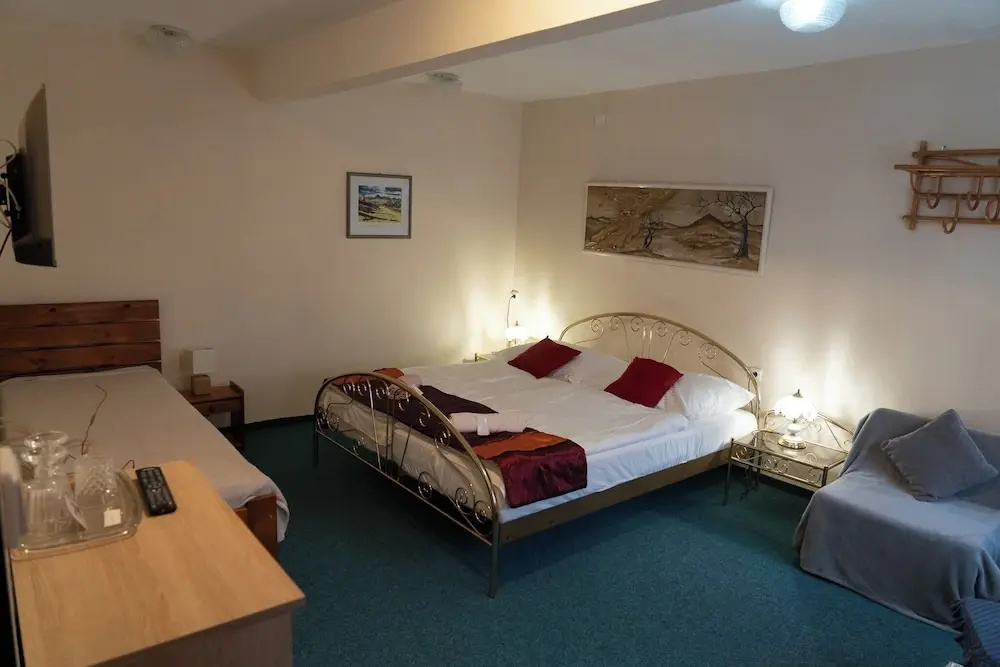 Comfort room