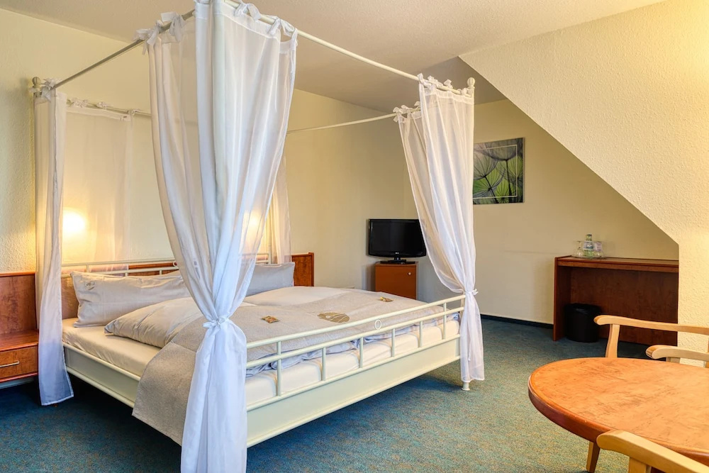 HOTEL alter Landsitz - Général