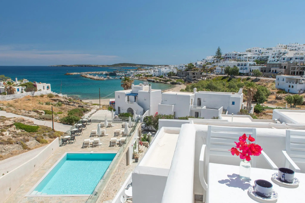 2 Bedrooms Apartment with sea view
