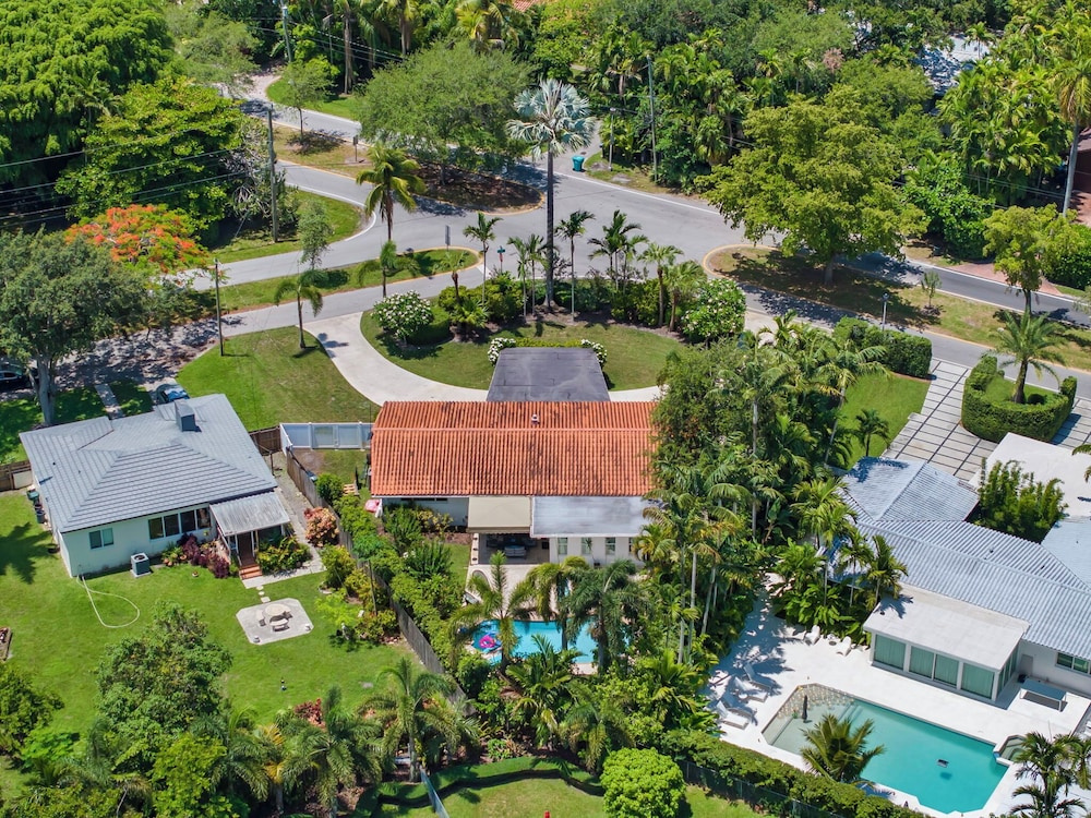 Miami Dream Home with Pool