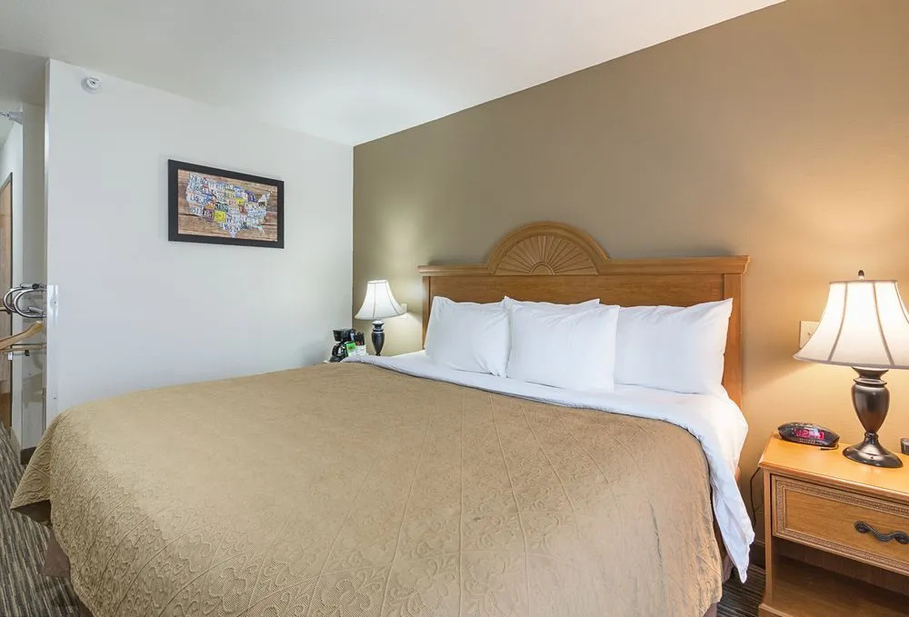 Quality Inn — 4