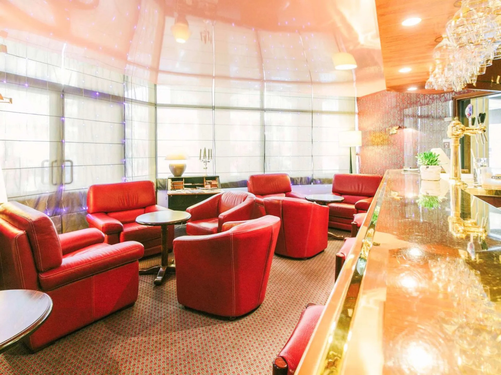 Hotel photo 2