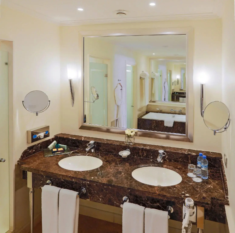 L'amphitrite Palace Resort & Spa - Général