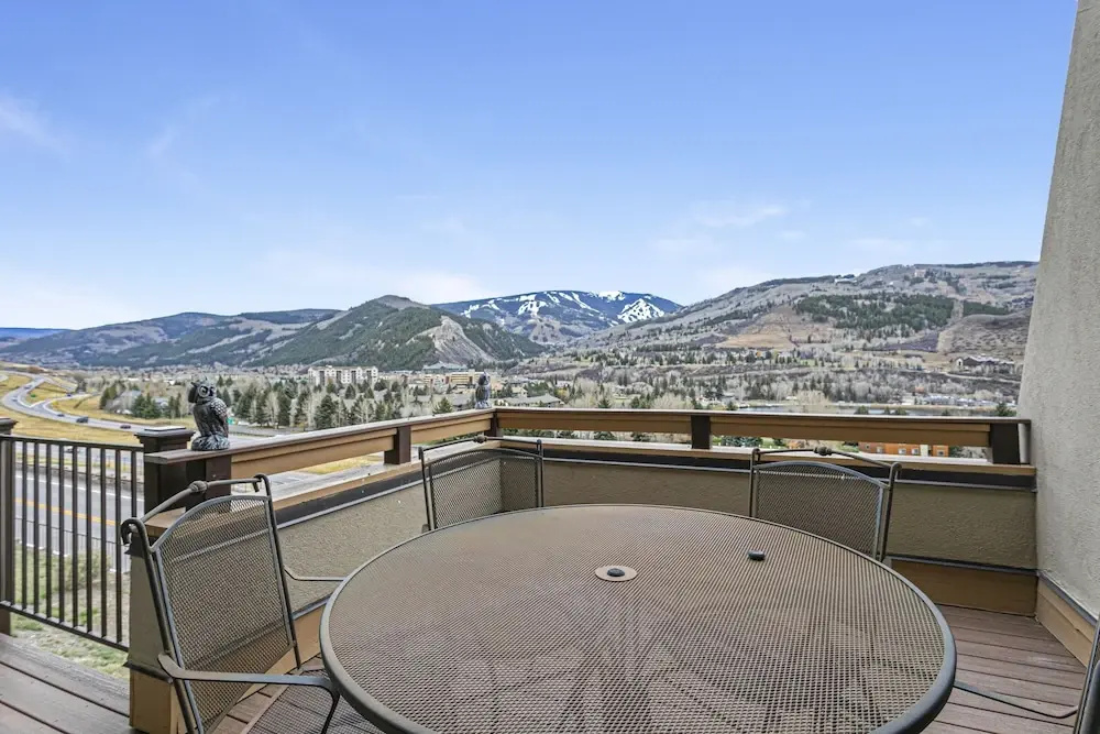 15 Chambertin Townhomes 3 Bedroom Townhouse by RedAwning