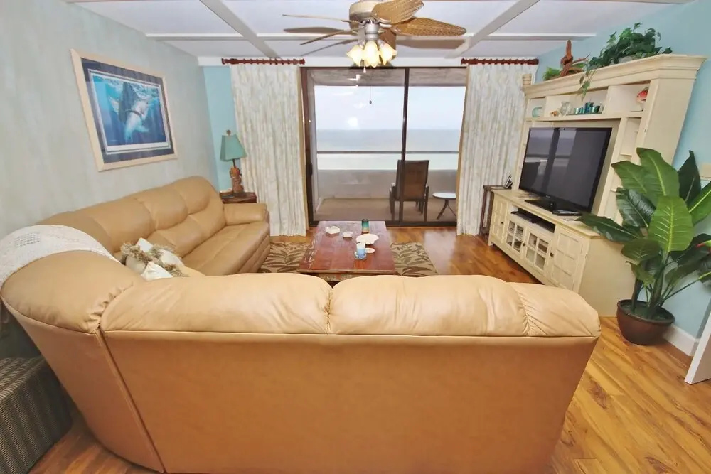 Tradewinds 503 Apartment 2