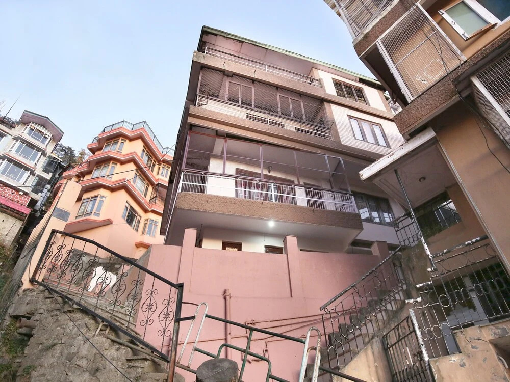 OYO 10405 Home 1BHK The Mall Shimla