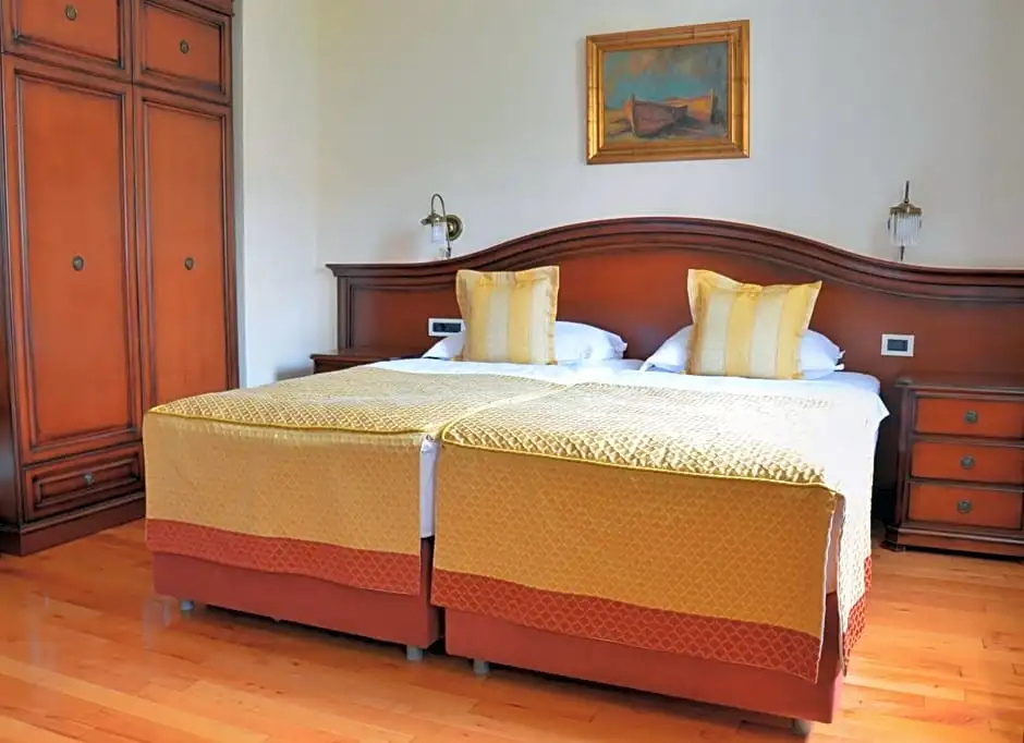 Hotel Savoy - Chambres
