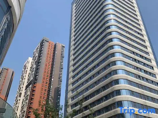 Qianxun E-sports Audio-Visual Hotel