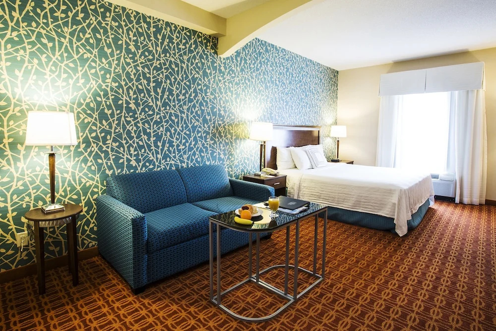 Fairfield Inn and Suites by Marriott Toronto Airport - Chambres