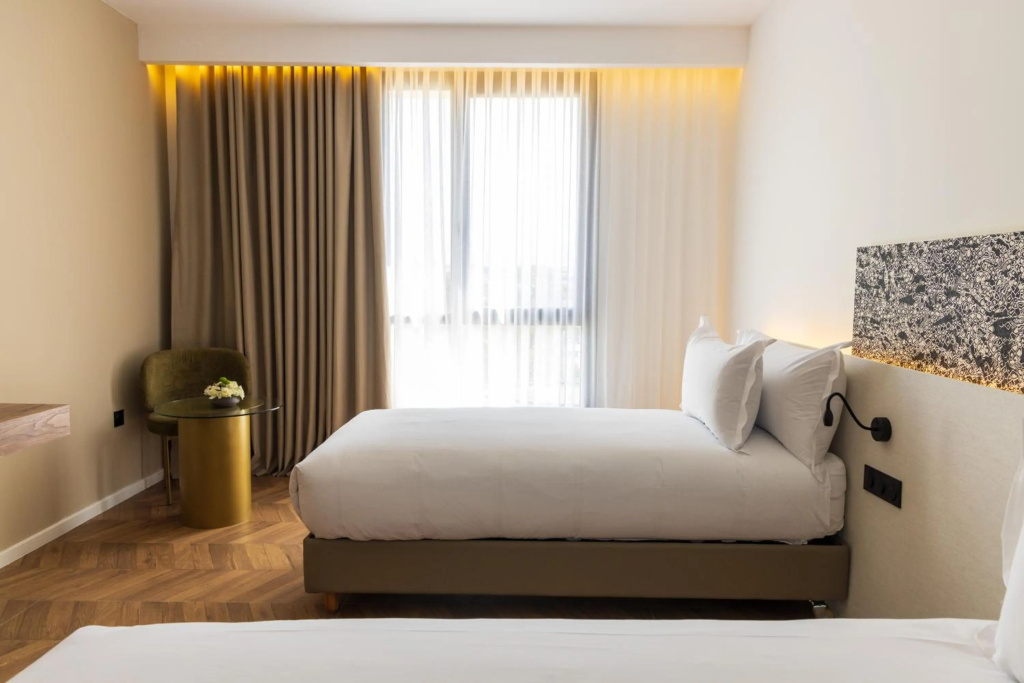 Diagonal Hotel — 3