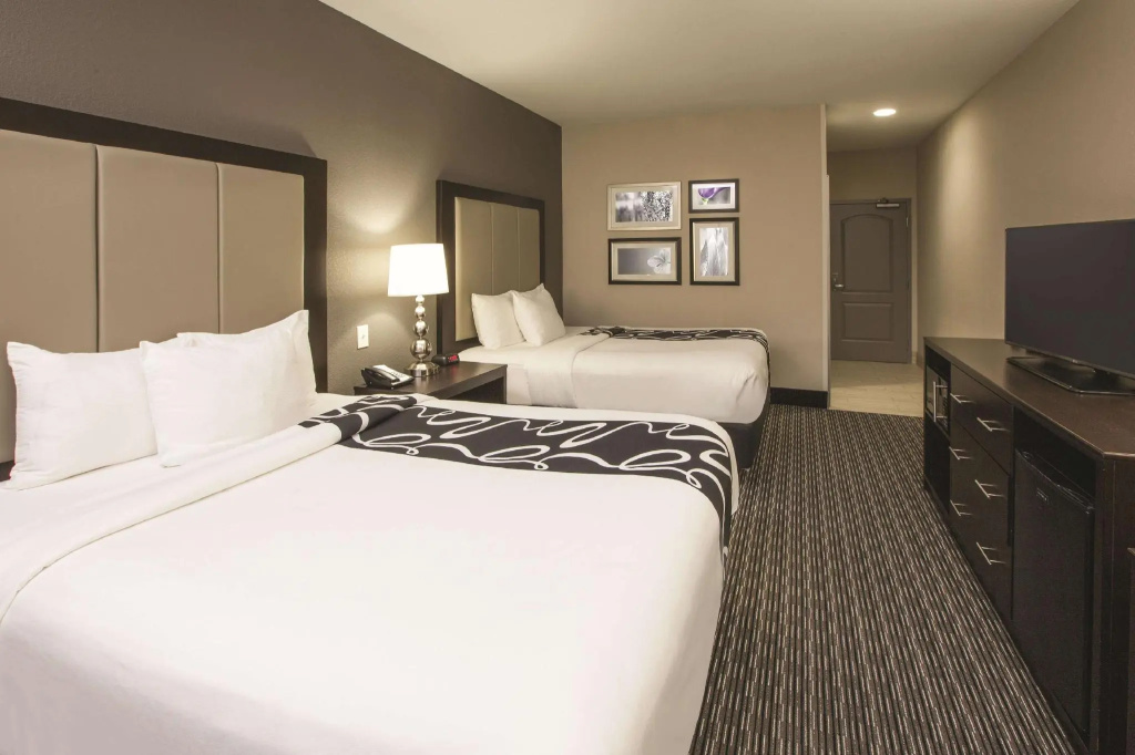 La Quinta Inn & Suites by Wyndham Hattiesburg - I-59 - Chambres