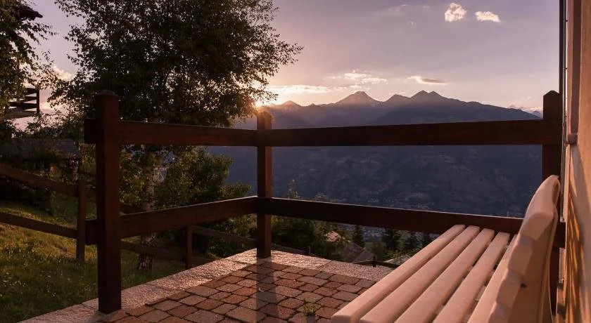Balcony & Terrace