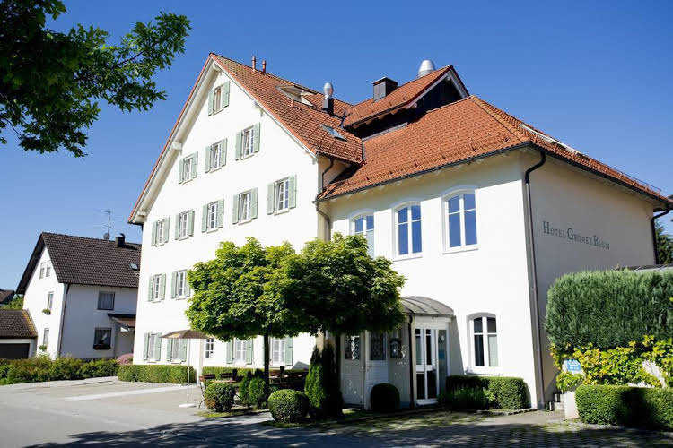 Hotel Grüner Baum image