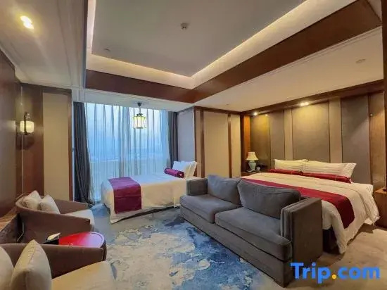 Deluxe Family room