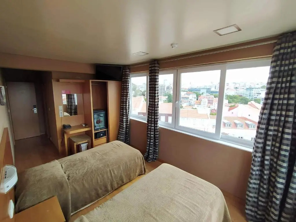 Standard Double room (twin beds)