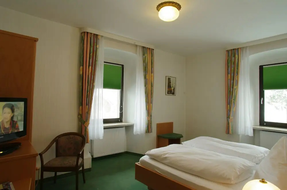Hotel Restaurant Räuber Lippoldskrug - Chambres