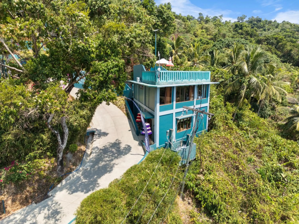 Karuna El Nido Villas