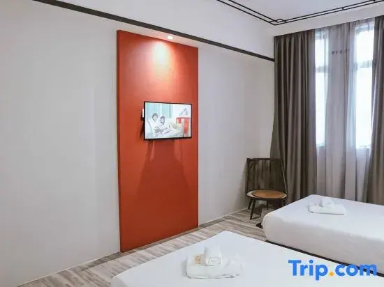 Standard Double room (twin beds)