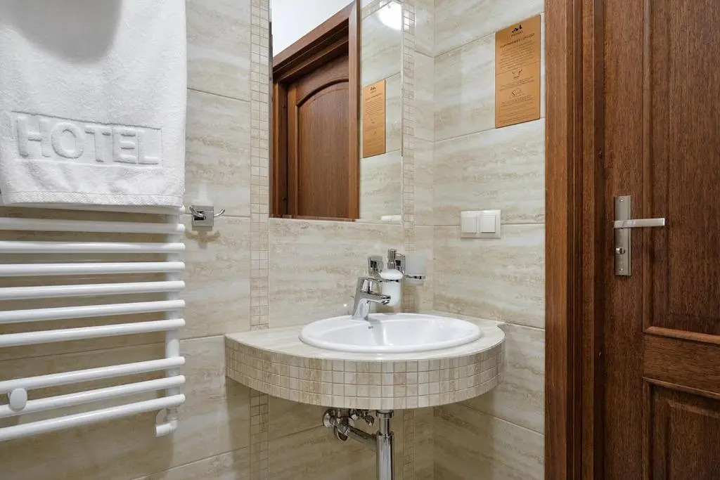Hotel Poledno - Chambres