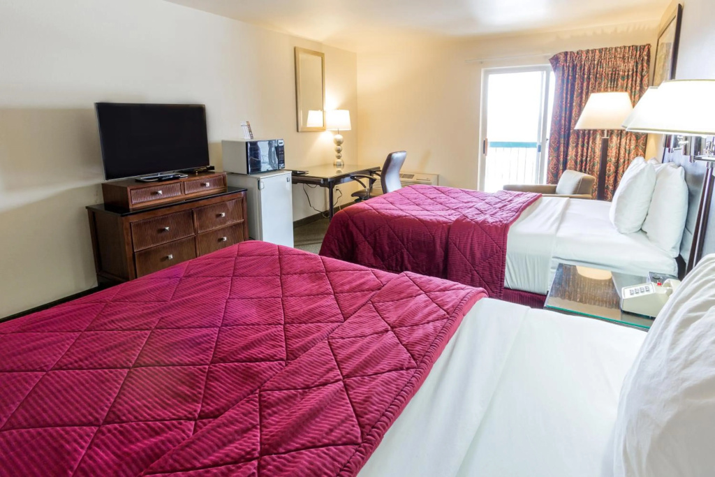 Cedars Inn — 5