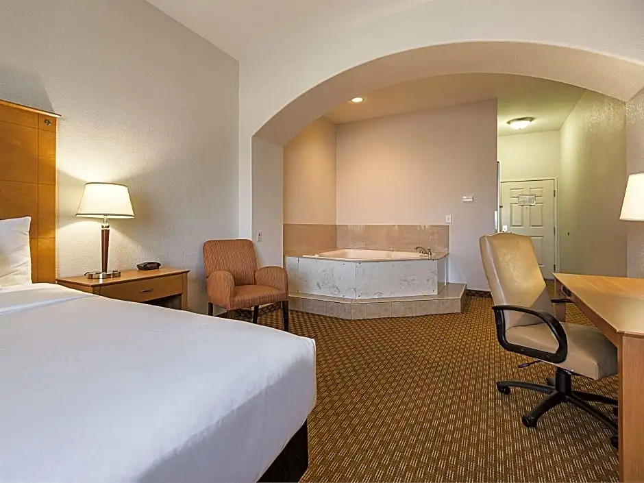 La Quinta Inn & Suites by Wyndham Alvarado - Chambres