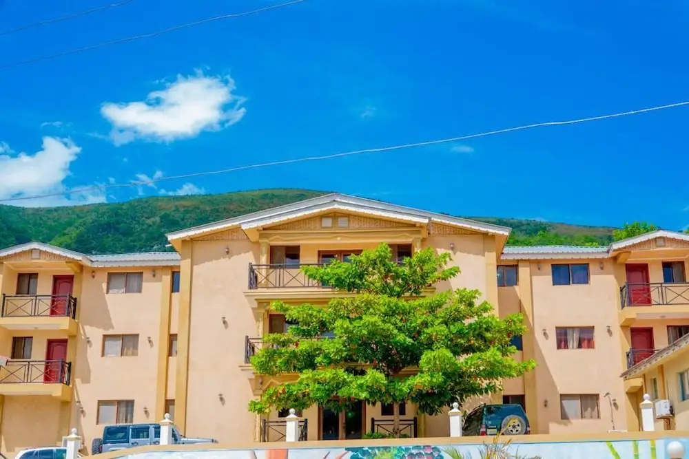 Le Village d'Ennery