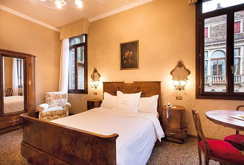 Superior room with garden view