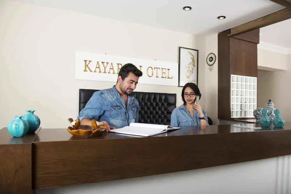 Lobby & Reception