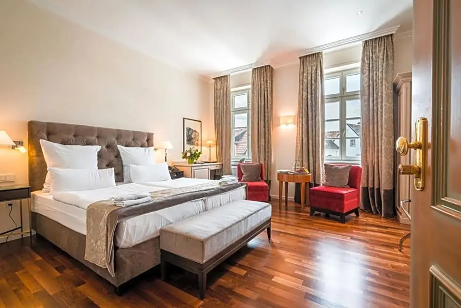 Hotel Deidesheimer Hof - Chambres
