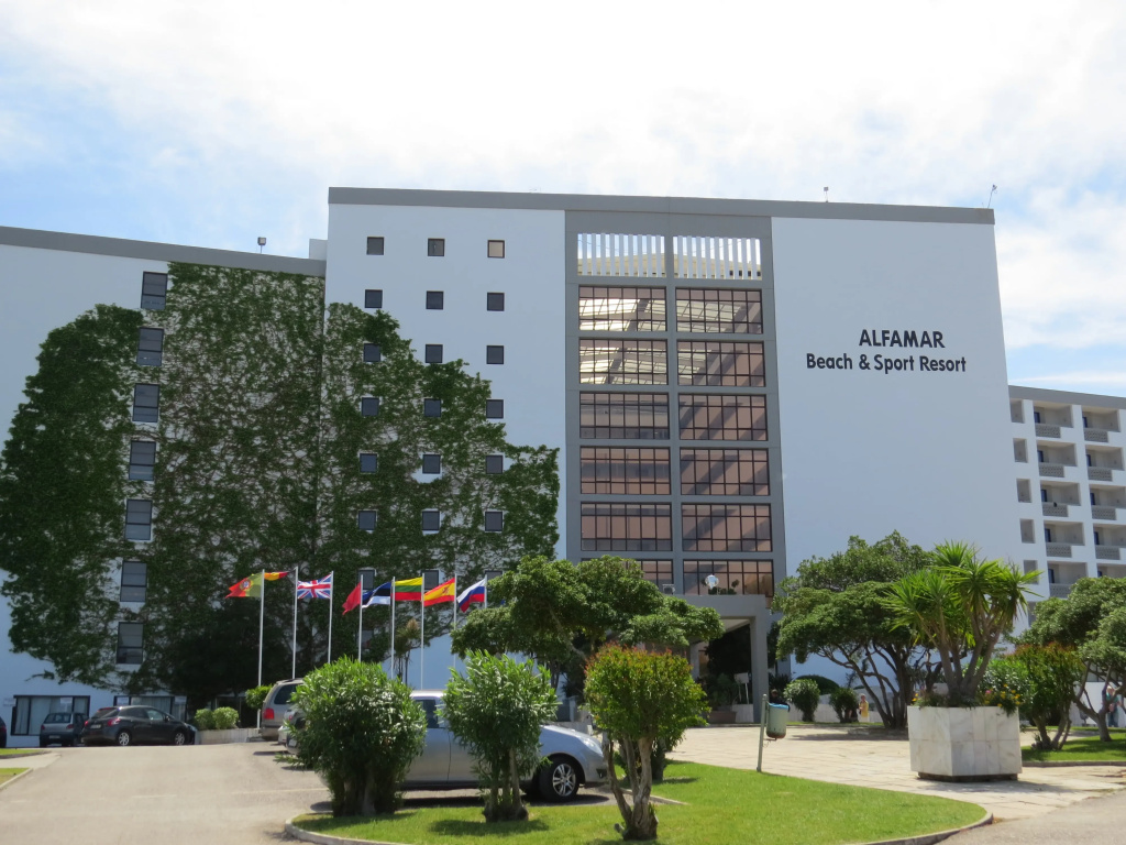 Alfamar Beach & Sport Resort