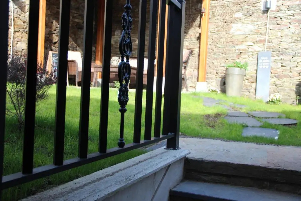 Balcony & Terrace