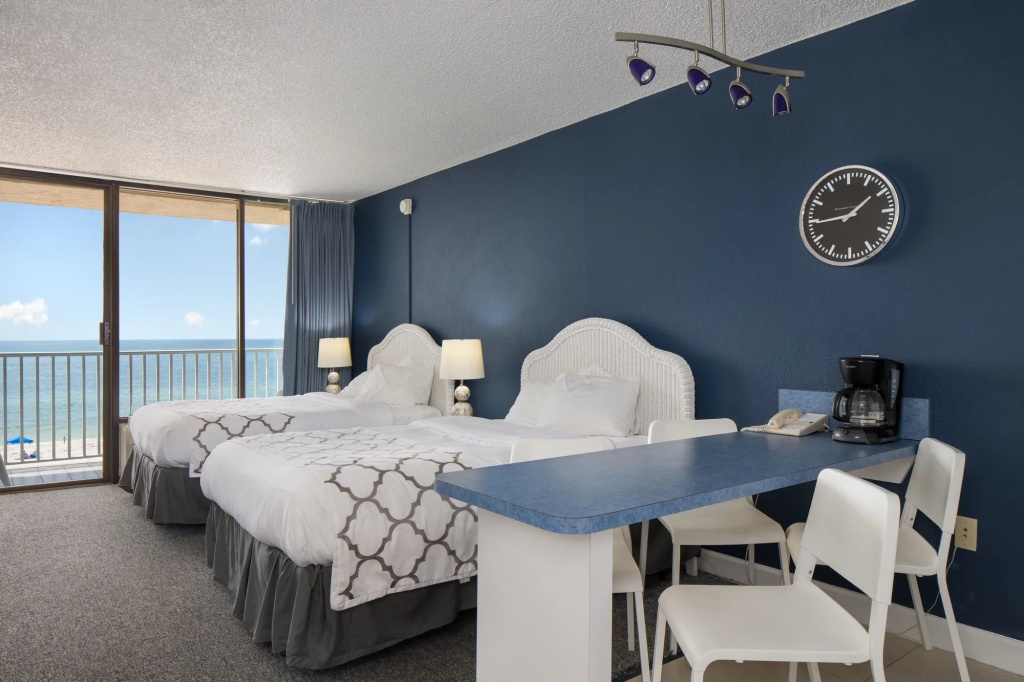 Island Inn Beach Resort - Général