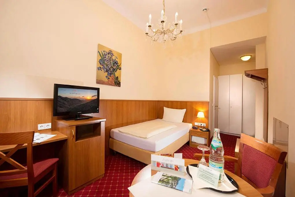 Hotel Schweizer Hof - Chambres