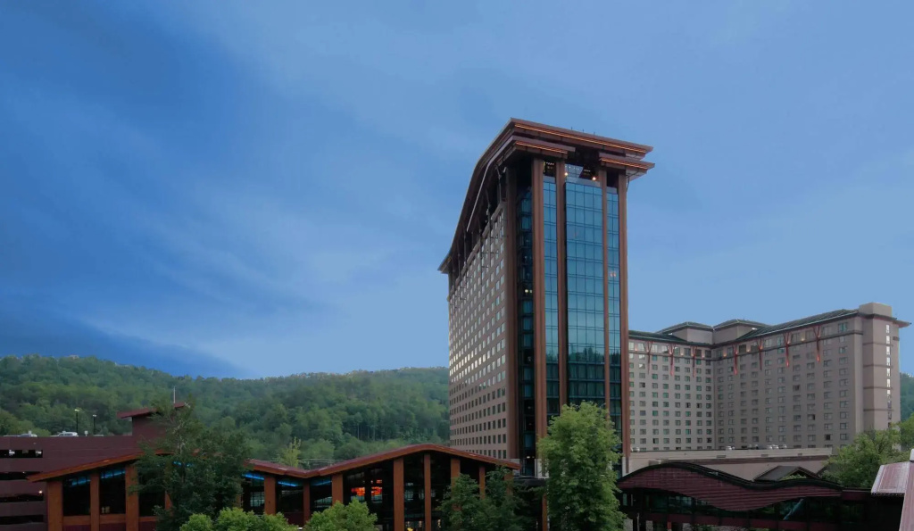 Harrah's Cherokee – A Caesars Rewards Destination