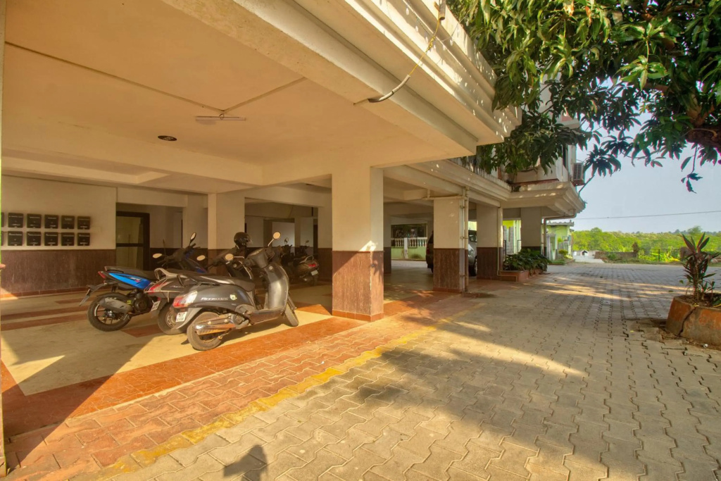 Amazing Pool View Candolim Goa 2BHK Apartment