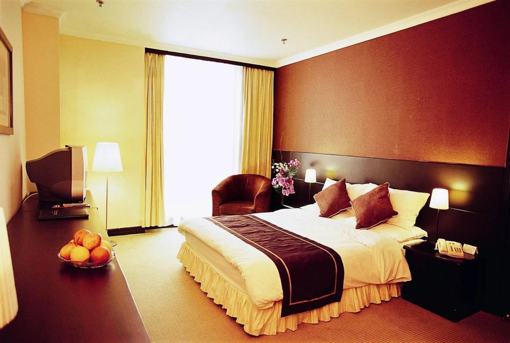 Отель Magnificent International Hotel в Шанхае