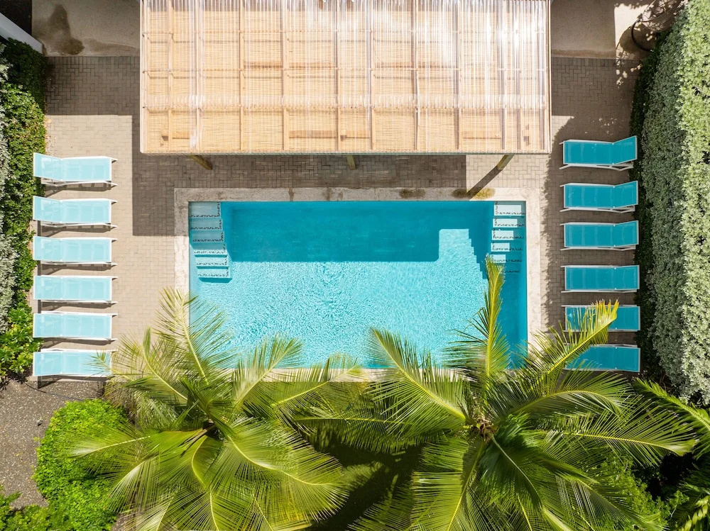 Casa Maria Curacao. Luxury 6 Bedroom Villa Next to Supermarket & Jan Thiel Beach
