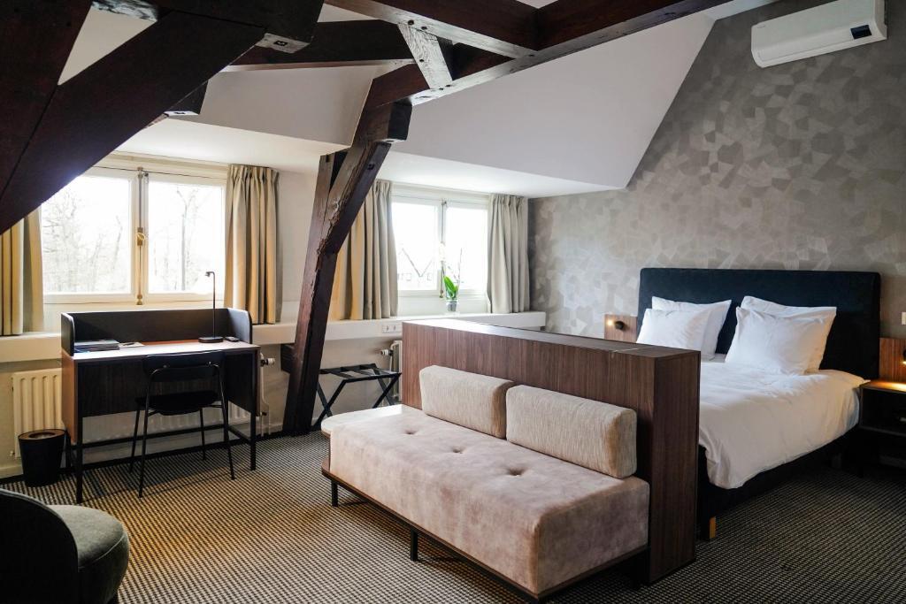 Relais & Chateaux - Central Park Voorburg by null