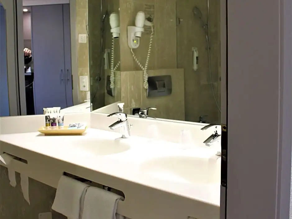 Mercure Plaza Biel - Chambres