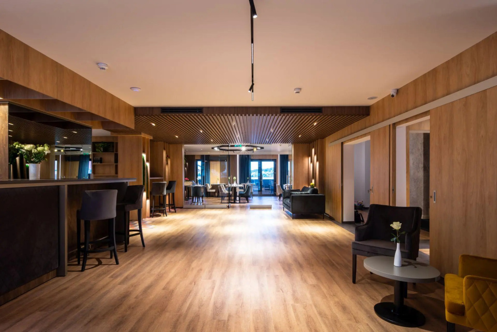 Hotel photo 11