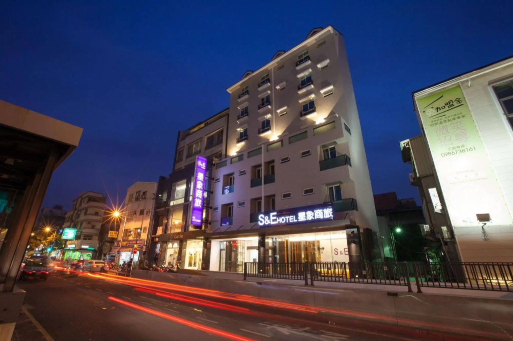 Hotel photo 11