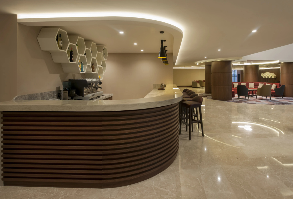 Lobby & Reception