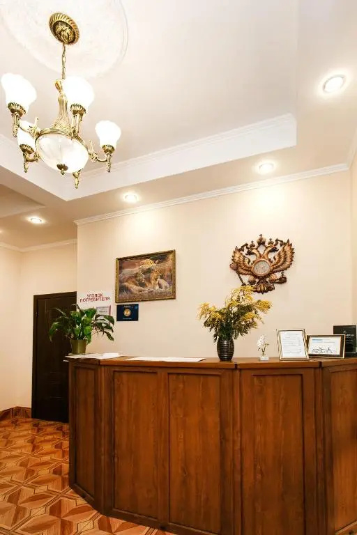 Lobby & Reception