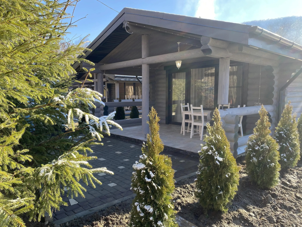 With access to the pool Double Eco House (full double bed)