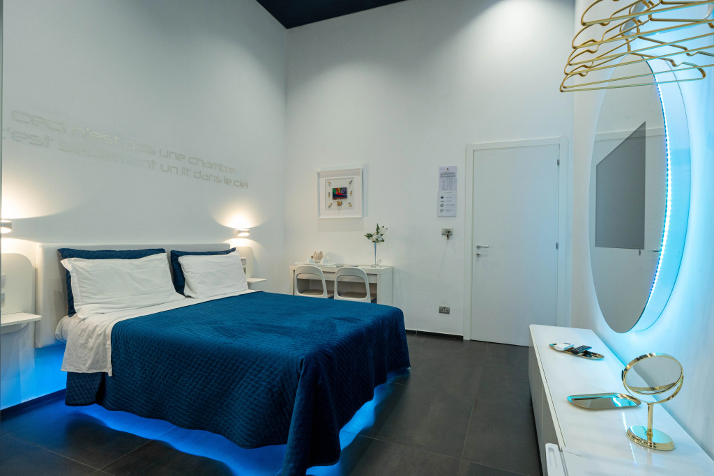 Standard Double room (full double bed)