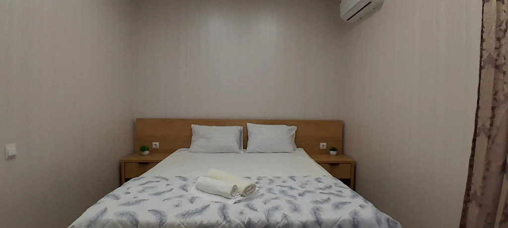 2 Bedrooms Quadruple Apartment with balcony