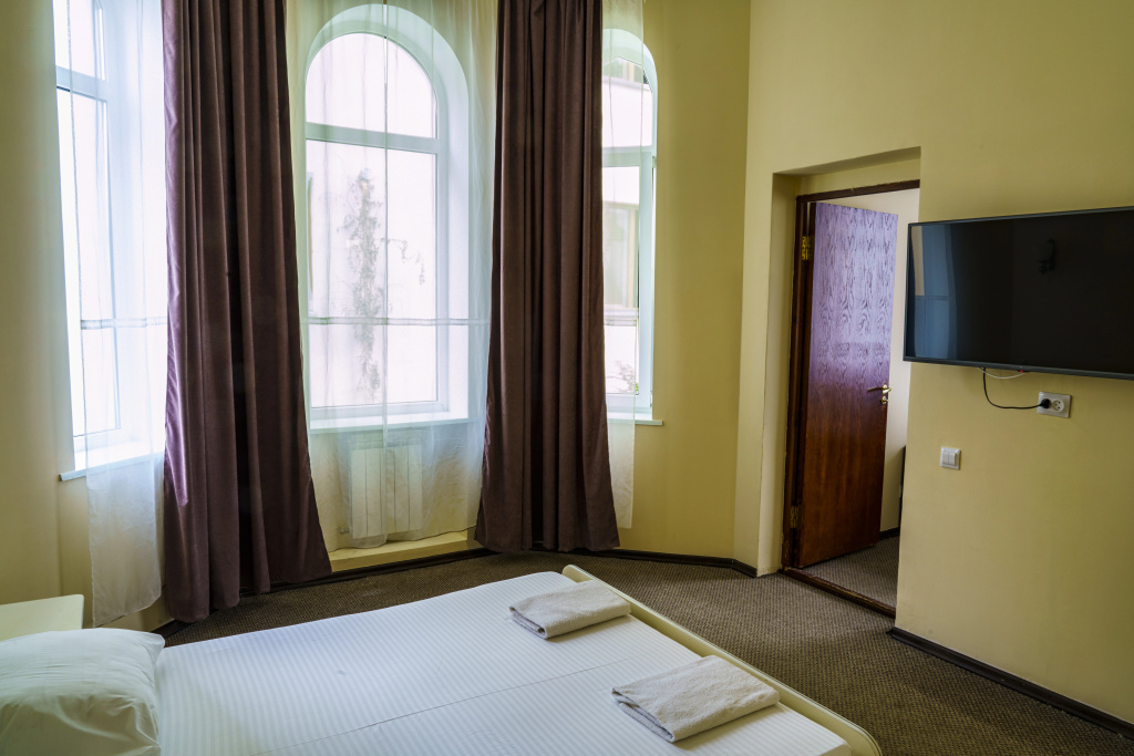 2 Bedrooms Apartment beachfront