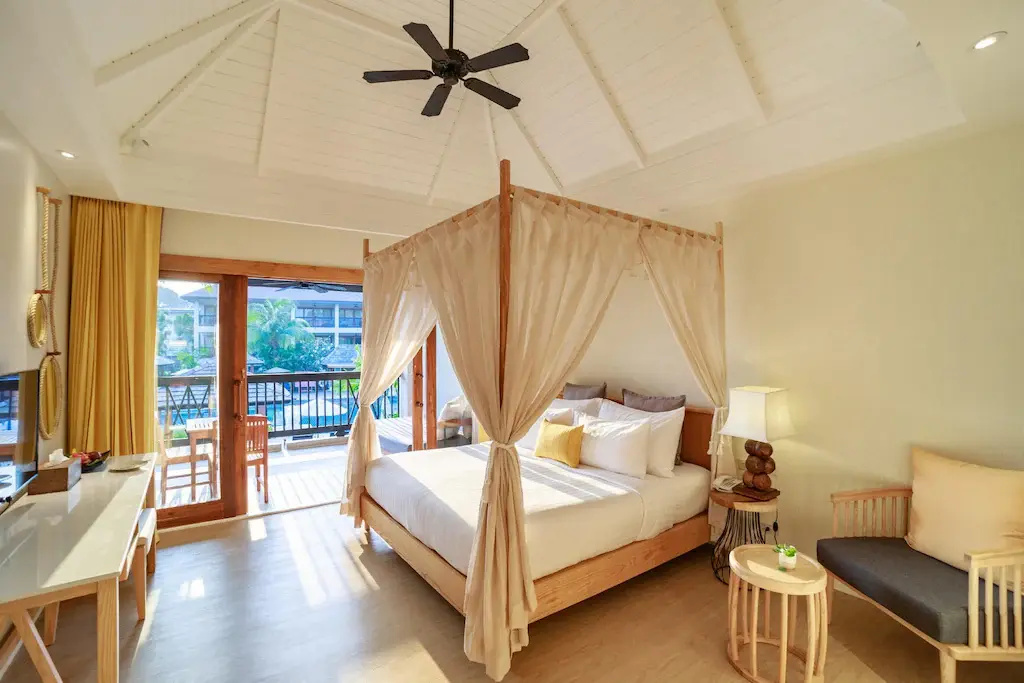 Tropical Canopy Double room (full double bed)